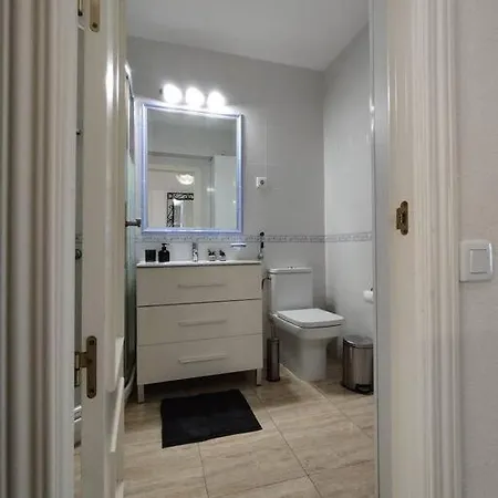 Rent4 Malaga Tamarindo Daire